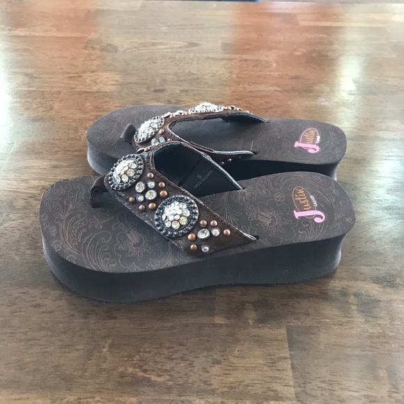 Blingy Brown Justin Boots Sandals - Picture 3 of 4